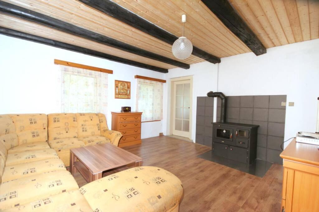 Pobyt V Chko Ceske Stredohori Pod Horou Milesovkou Villa Teplice Bagian luar foto